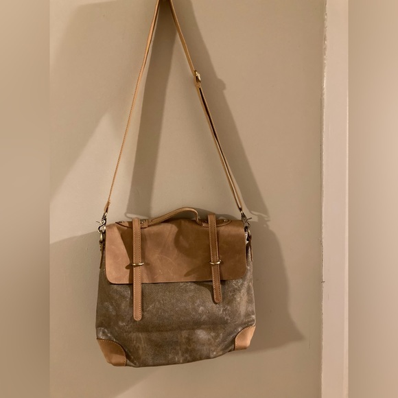 NWOT Tan Leather Satchel - Picture 3 of 4